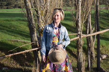 spring long printed dress denim jacket seventies street style