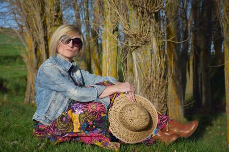 spring long printed dress denim jacket seventies street style