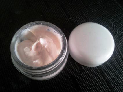 cosmetica-natural-contorno-ojos