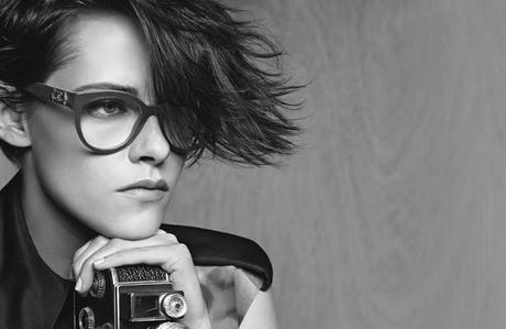 Kristen Stewart hace de reportera para la nueva colección de Chanel