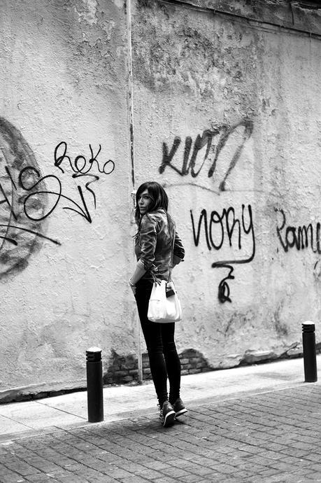 street style barbara crespo hakei white bag denim on denim fashion blogger outfit blog de moda