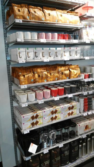 Hema inaugura su segunda tienda en la madrileña calle Orense Hema inaugura su segunda tienda en la madrileña calle Orense