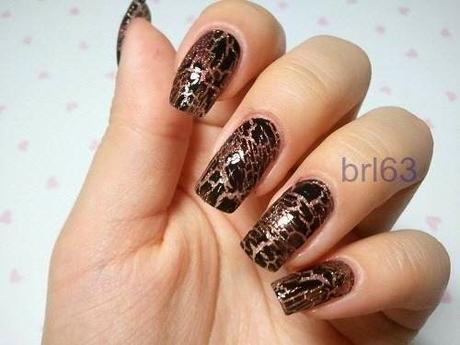 UÑAS CRAQUELADAS UÑAS CRAQUELADAS