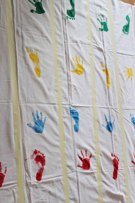 Unas sábanas para jugar. DIY sábanas twister sabana_twister_mamiclic_paso2