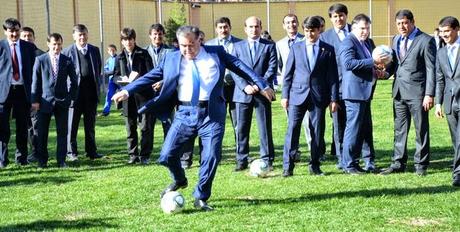 Horarios del fútbol ourensano incluyendo sala base y nota informativa