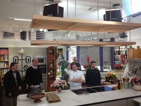 TPB Tech, la encimera sobre la que puedes cocinar directamente. TPB Tech, la encimera sobre la que puedes cocinar directamente.