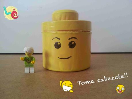 Bote de mascarilla convertido en cabeza de lego