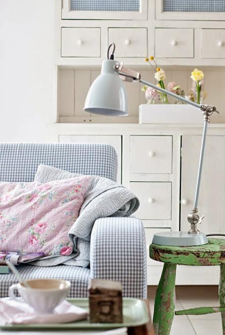 Esta primavera... SE LLEVA EL AZUL