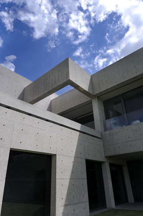 A-cero Projects Selección de fachadas de hormigón by A-cero