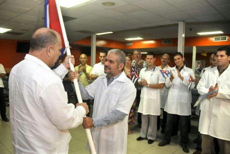 Hacia Chile brigada médica de Cuba para atender a damnificados por aluviones [+ video]
