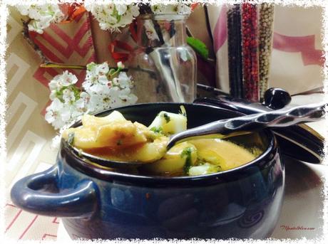 Sopa de pescado con aros de calamar