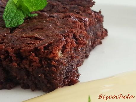 BROWNIE DE AVELLANAS SIN HARINA
