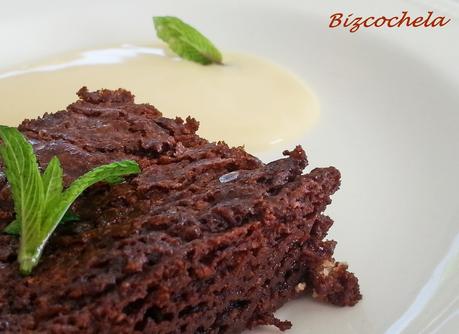 BROWNIE DE AVELLANAS SIN HARINA