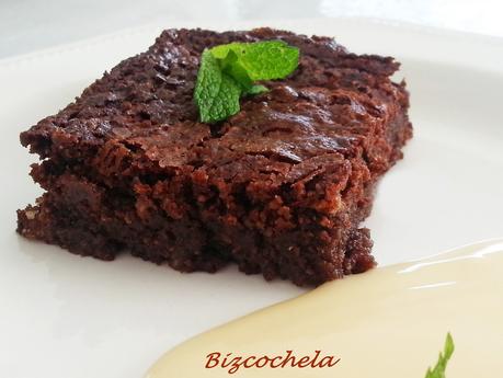 BROWNIE DE AVELLANAS SIN HARINA