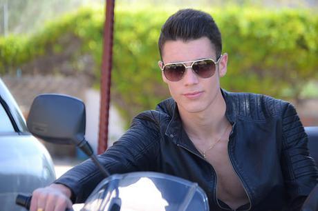 Mario Cañadas, Joven promesa del fútbol y modelo.