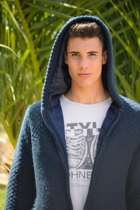 Mario Cañadas, Joven promesa del fútbol y modelo.