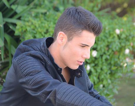 Mario Cañadas, Joven promesa del fútbol y modelo.