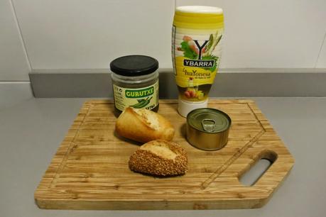 Bocadillito de atún con guindilla