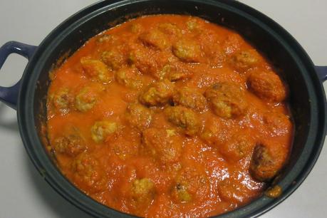 Albóndigas con salsa de tomate