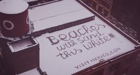 Graffitis con nieve para promocionar México como destino turístico