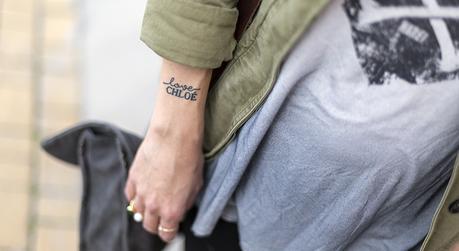 street style barbara crespo military skull motorbike boots hakei fashion blogger outfit blog de moda street style barbara crespo military skull motorbike boots hakei fashion blogger outfit blog de moda