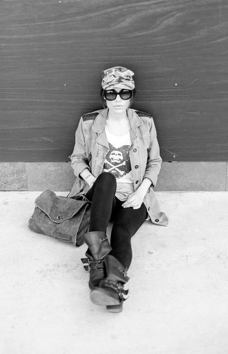 street style barbara crespo military skull motorbike boots hakei fashion blogger outfit blog de moda street style barbara crespo military skull motorbike boots hakei fashion blogger outfit blog de moda