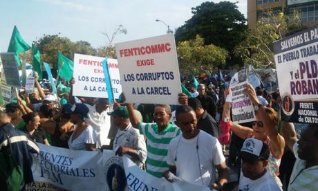 Protestan contra impunidad ante Suprema Corte de Justicia.