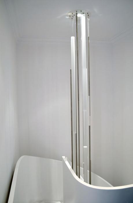 AL DETALLE: DISEÑO DE ESCALERA POR A-CERO, PARA UN INTERIORISMO EN LA CAPITAL.