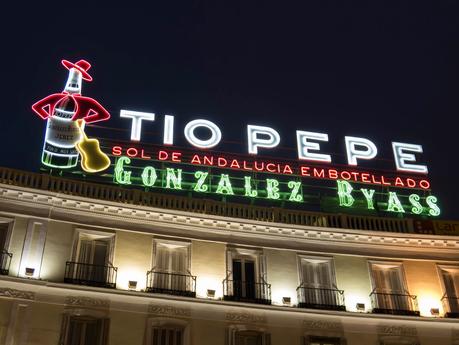 Carteles luminosos indultados