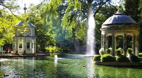 ESTE JUEVES...............EL JARDÍN