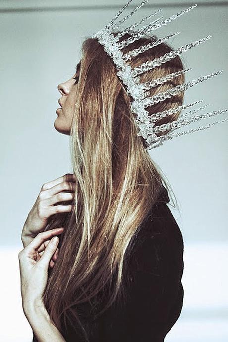 Lidera Tu Vida: Aprende a Pensar Como una Reina