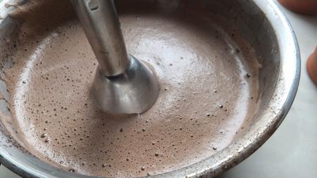 Receta de mamia o cuajada de leche de oveja y de chocolate