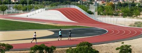 Peculiaridades de las pistas de atletismo Peculiaridades de las pistas de atletismo