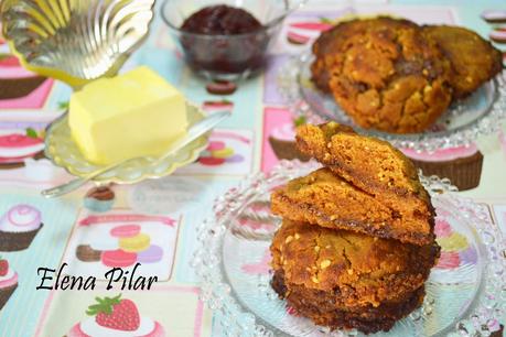 Cookies de mantequilla de cacahuete rellenas de mermelada (sin harina)