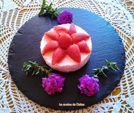Tarta de queso y fresas