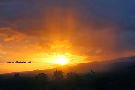 Primer video Puesta del Sol en Neiba.