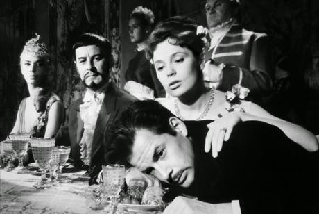 Sonrisas de una Noche de Verano: El (des)amor según Bergman