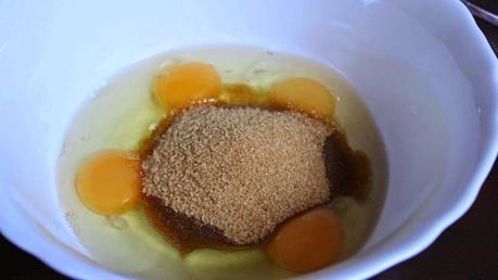 Tarta de frutos rojos, chocolate y mascarpone