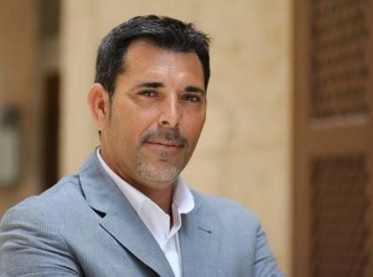 Entrevista a Víctor del Árbol