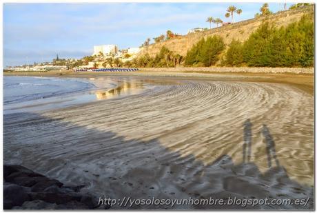 Espigón al final de la playa del Inglés Espigón al final de la playa del Inglés