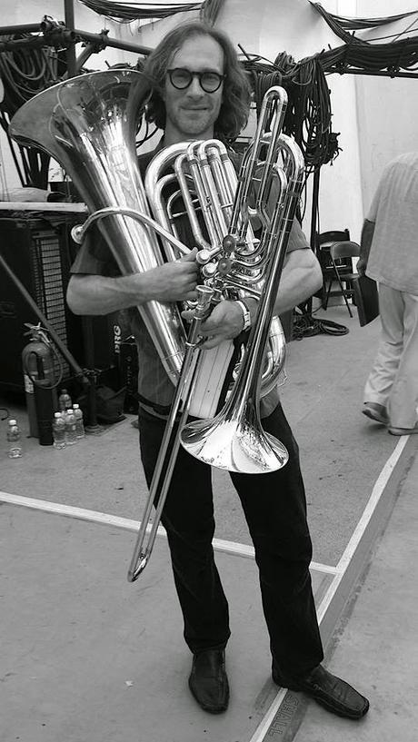 Chris Washburne - Paradise in Trouble