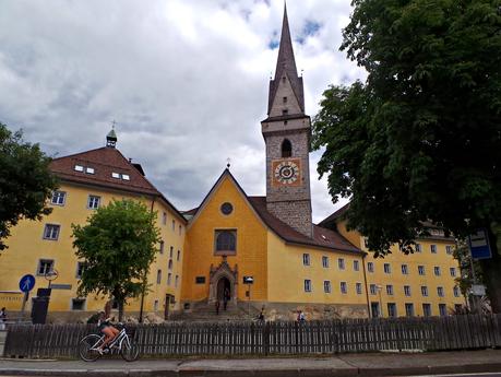 Vipiteno, Chiusa, Bressanone y Brunico, una ruta por las ciudades de Tirol del Sur.