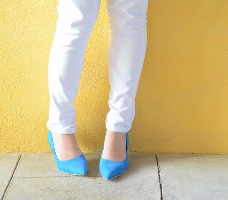 Blue kitten heels