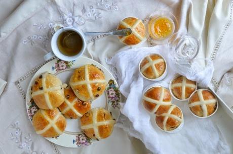 Hot Cross Buns - De viaje a Londres Hot Cross Buns - De viaje a Londres