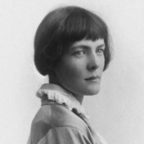 Buenas tardes: Hilda Doolittle: Un poema: