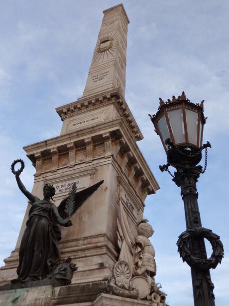 Día 1: Barcelona – Madrid – Lisboa Día 1: Barcelona – Madrid – Lisboa