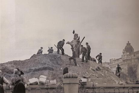 Fotos antiguas: Desenterrando a Neptuno