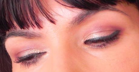 Busca tu pantone: Toasted Almond & Marsala (look y manicura)