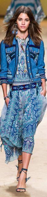 El azul es el color del verano. Cómo llevarlo azul Etro spring 2015 - copia