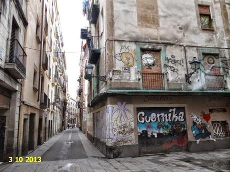 KIOSCO LA CAZALLA 1912, ARC DEL TEATRE A LA BARCELONA D' ABANS, D' AVUI I DE SEMPRE...14-04-2015...!!!